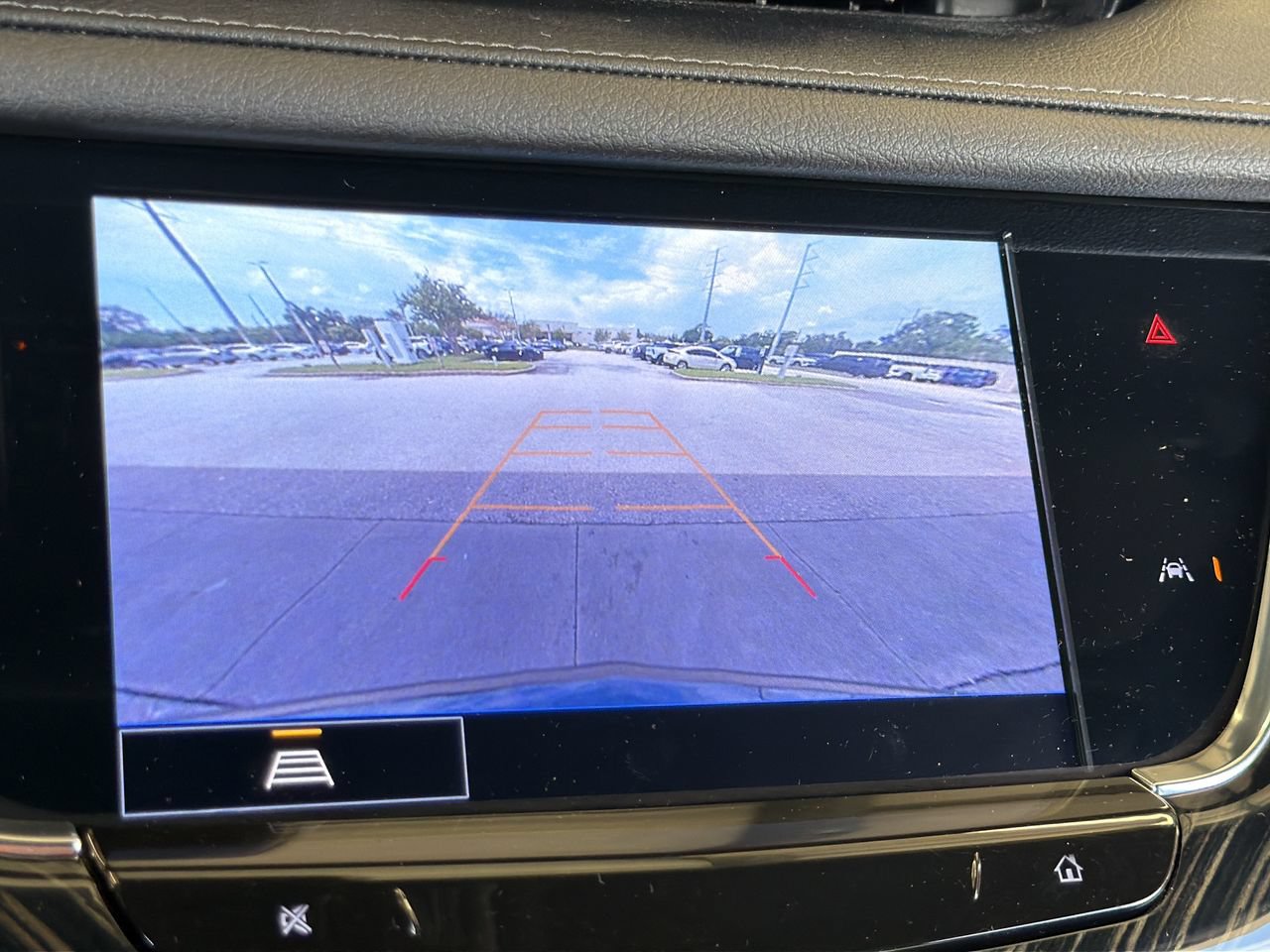 Certified 2023 Cadillac XT6 Premium Luxury FWD image 27