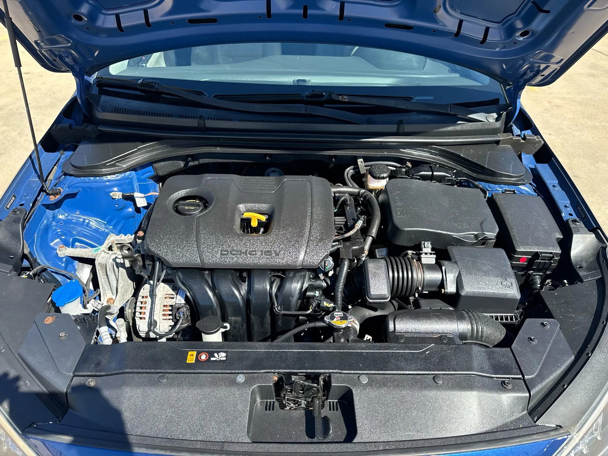 Used 2020 Hyundai Elantra SE image 15