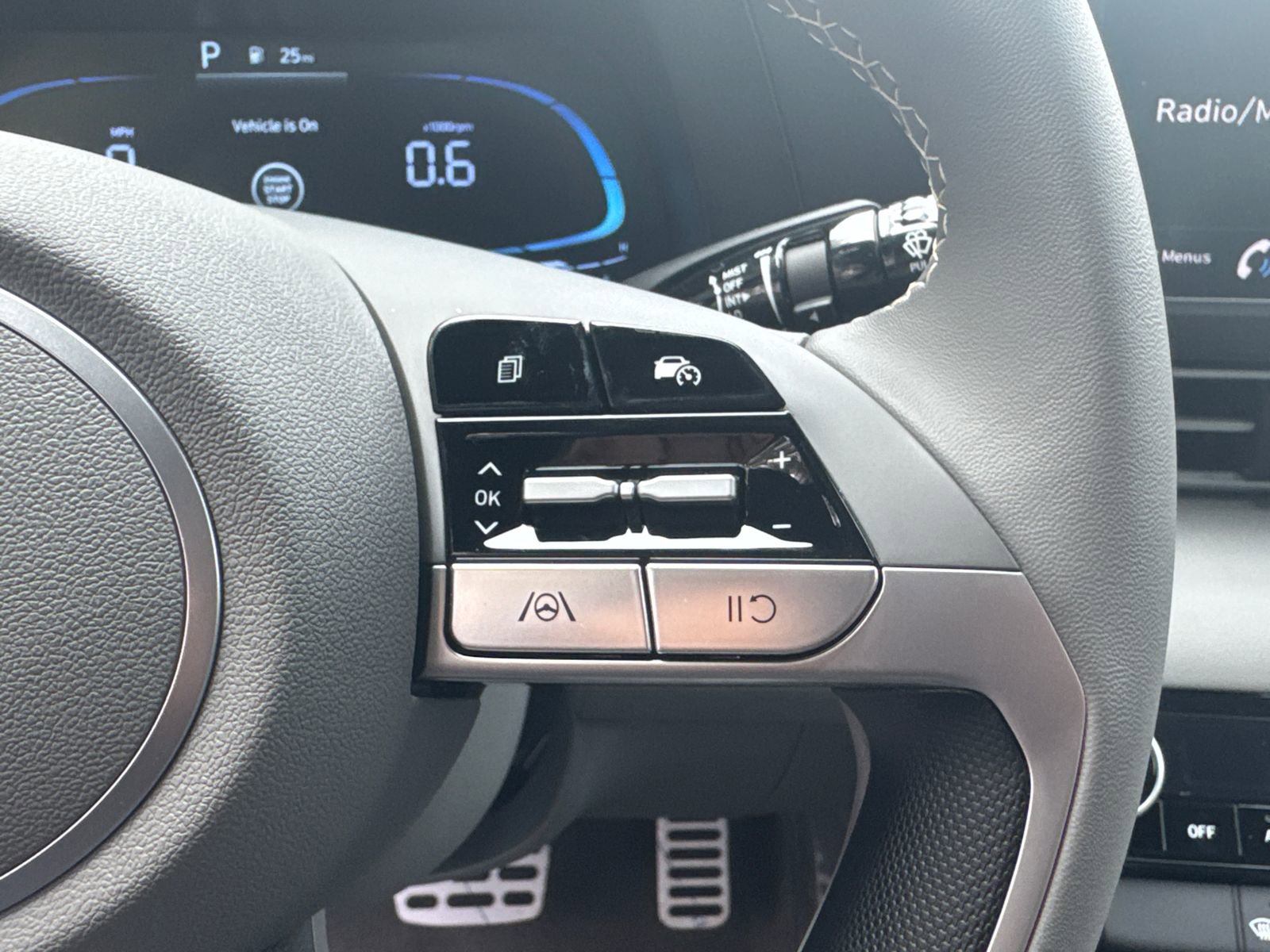 New 2026 Hyundai Elantra Sport FWD image 27