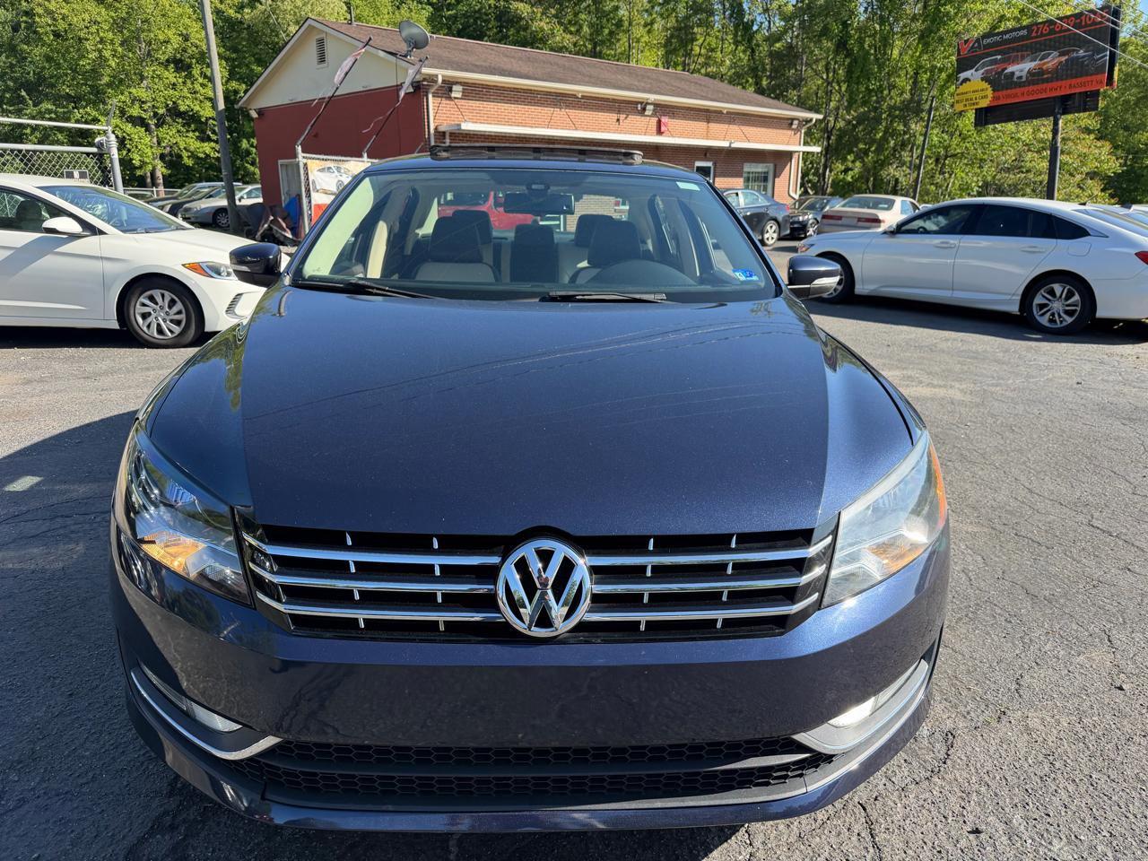 Used 2014 Volkswagen Passat TDI SE FWD image 2