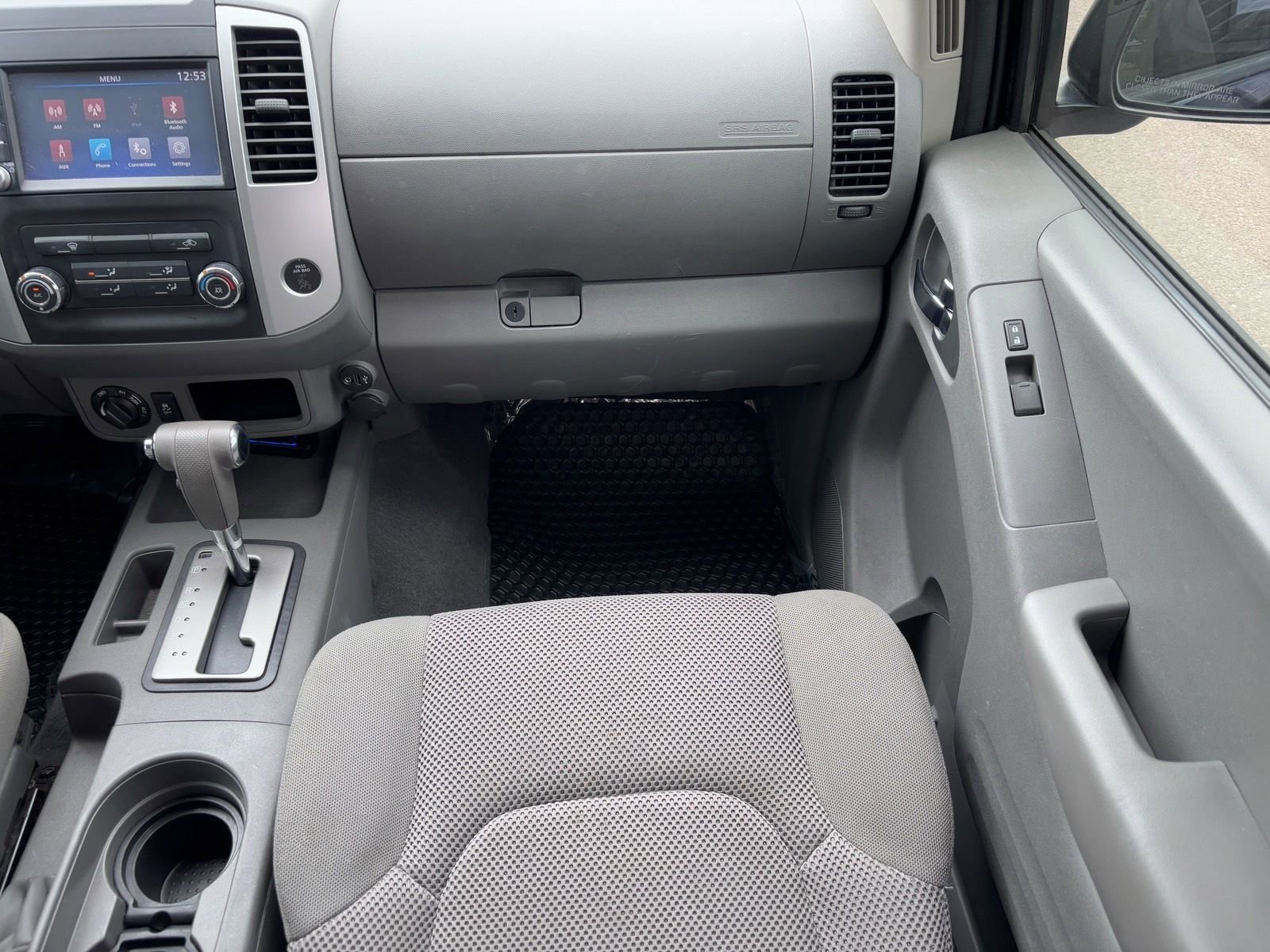 Used 2019 Nissan Frontier SV image 15