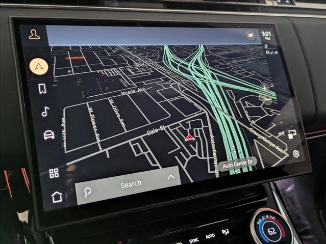 Used 2023 Land Rover Range Rover Sport SE Dynamic image 15