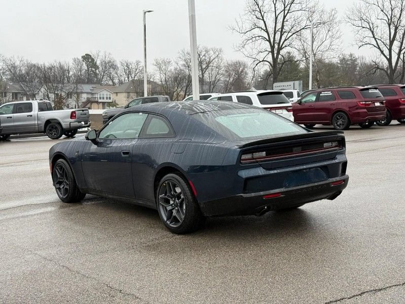 New 2026 Dodge Charger Scat Pack w/ Blacktop Package AWD/4WD image 3