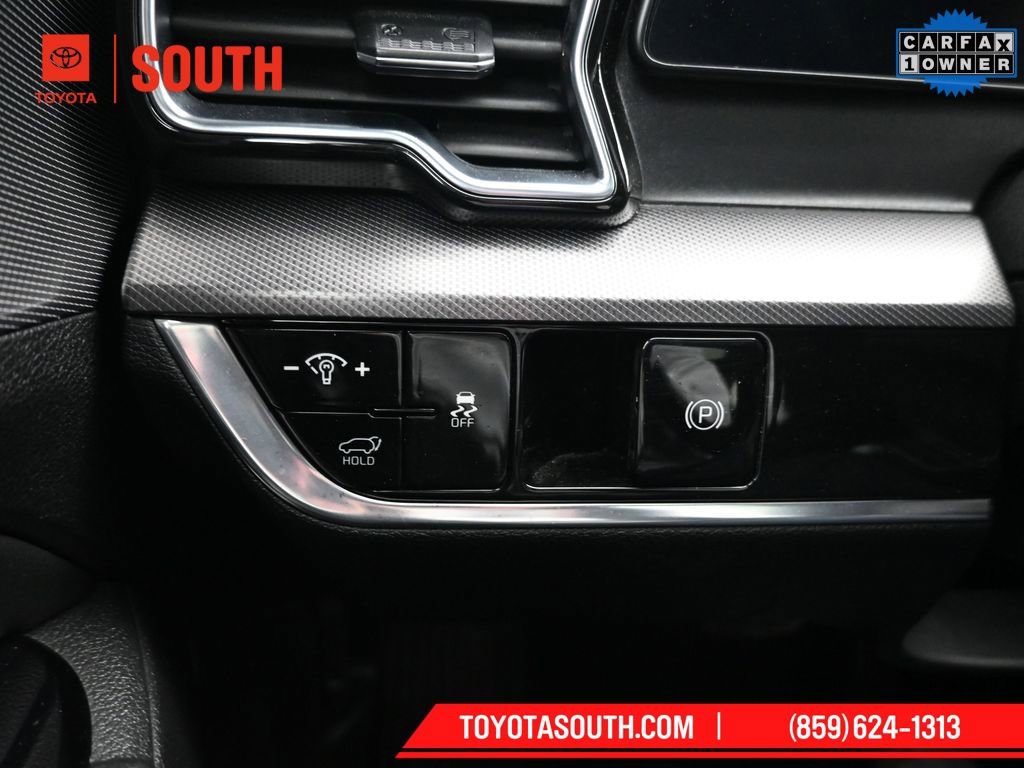 Used 2023 Kia Sportage SX image 21