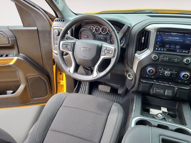 Used 2022 Chevrolet Silverado 1500 LT Trail Boss w/ LPO, Dark Essentials Package image 12