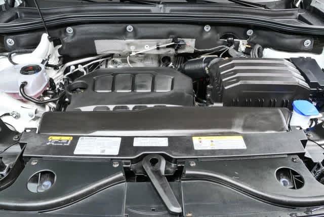 Certified 2025 Volkswagen Atlas SE FWD image 30
