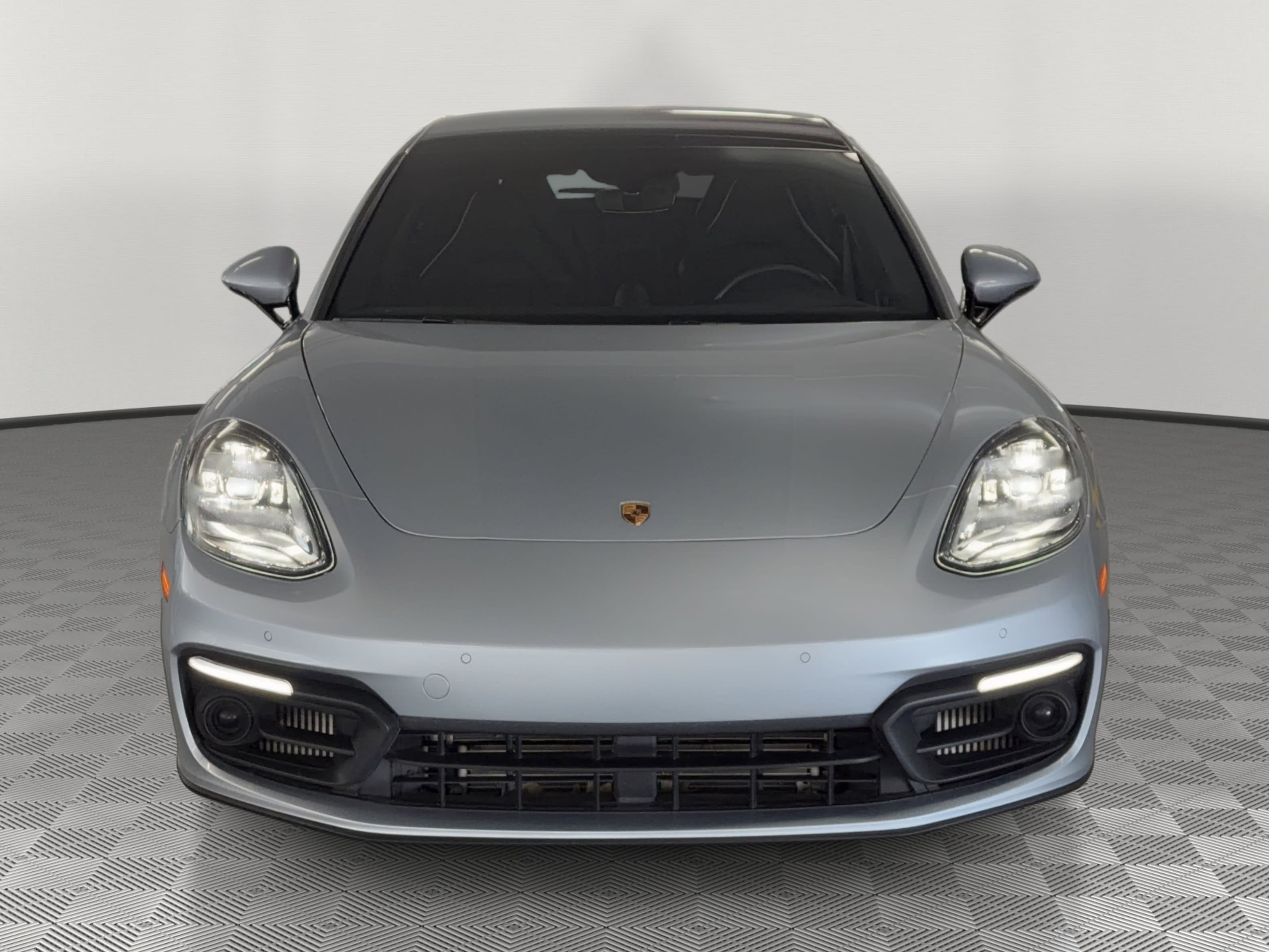 Used 2023 Porsche Panamera 4S AWD/4WD image 6