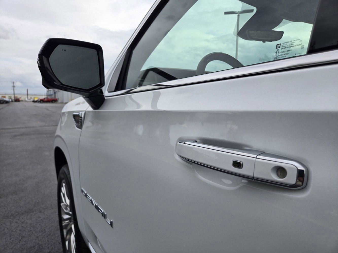 New 2026 GMC Yukon Denali w/ Denali Reserve Package image 33