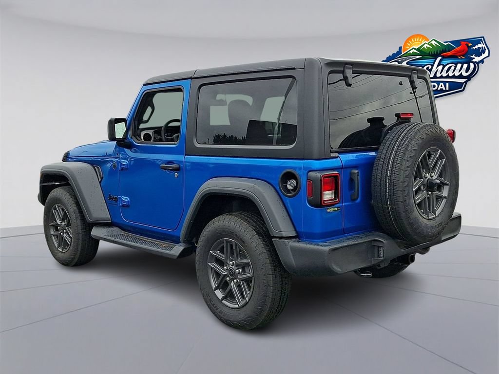 Used 2026 Jeep Wrangler Sport AWD/4WD image 4