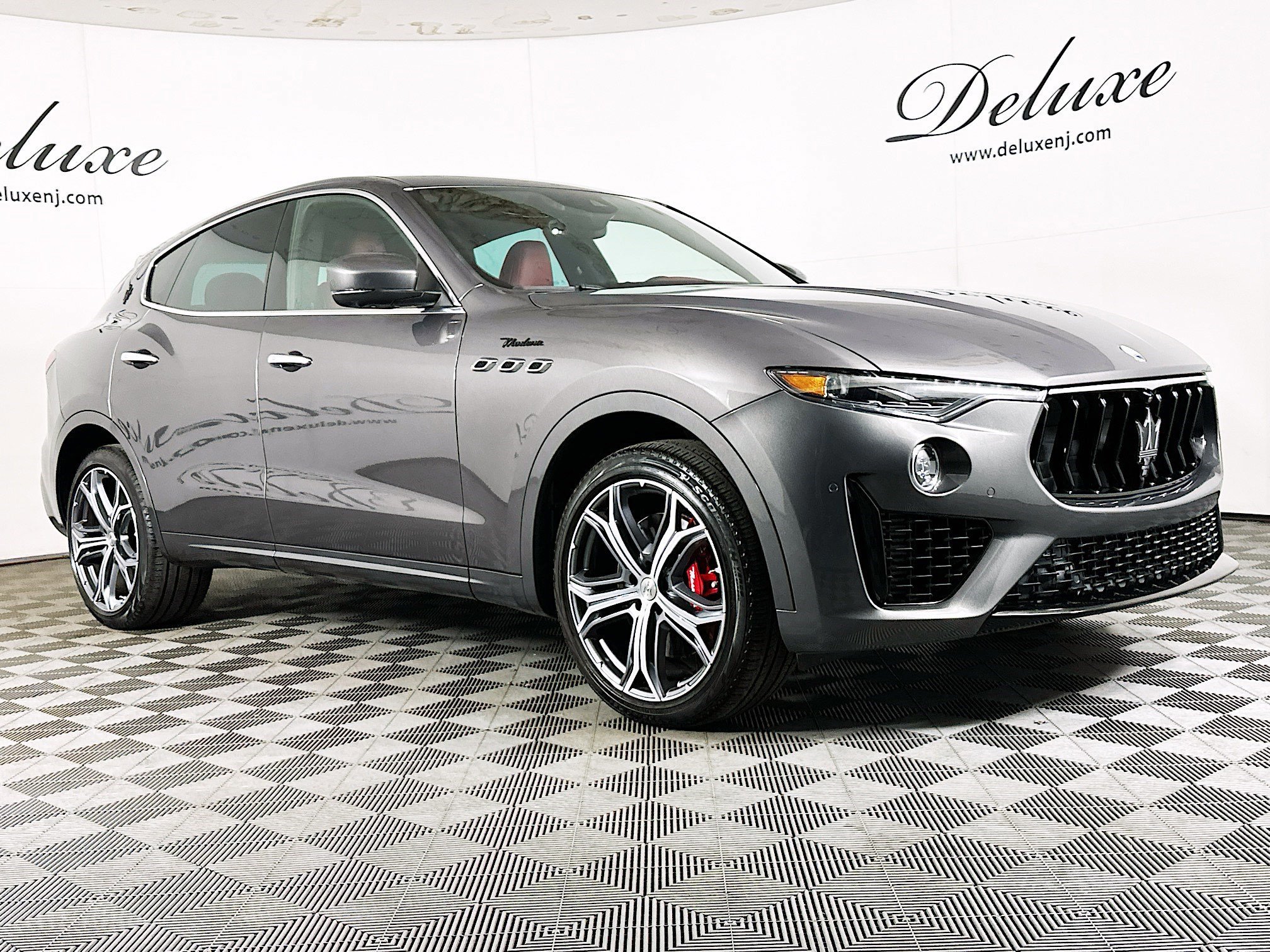 Used 2023 Maserati Levante Modena image 1