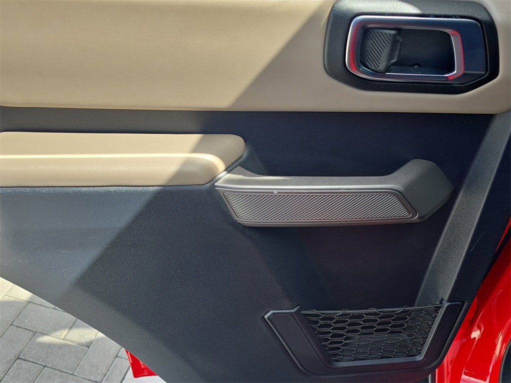 Used 2022 Ford Bronco Wildtrak image 10