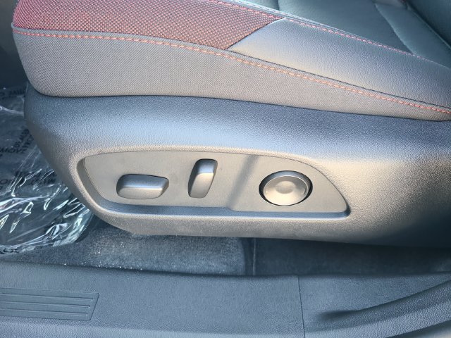 New 2027 Chevrolet Equinox RS FWD image 27