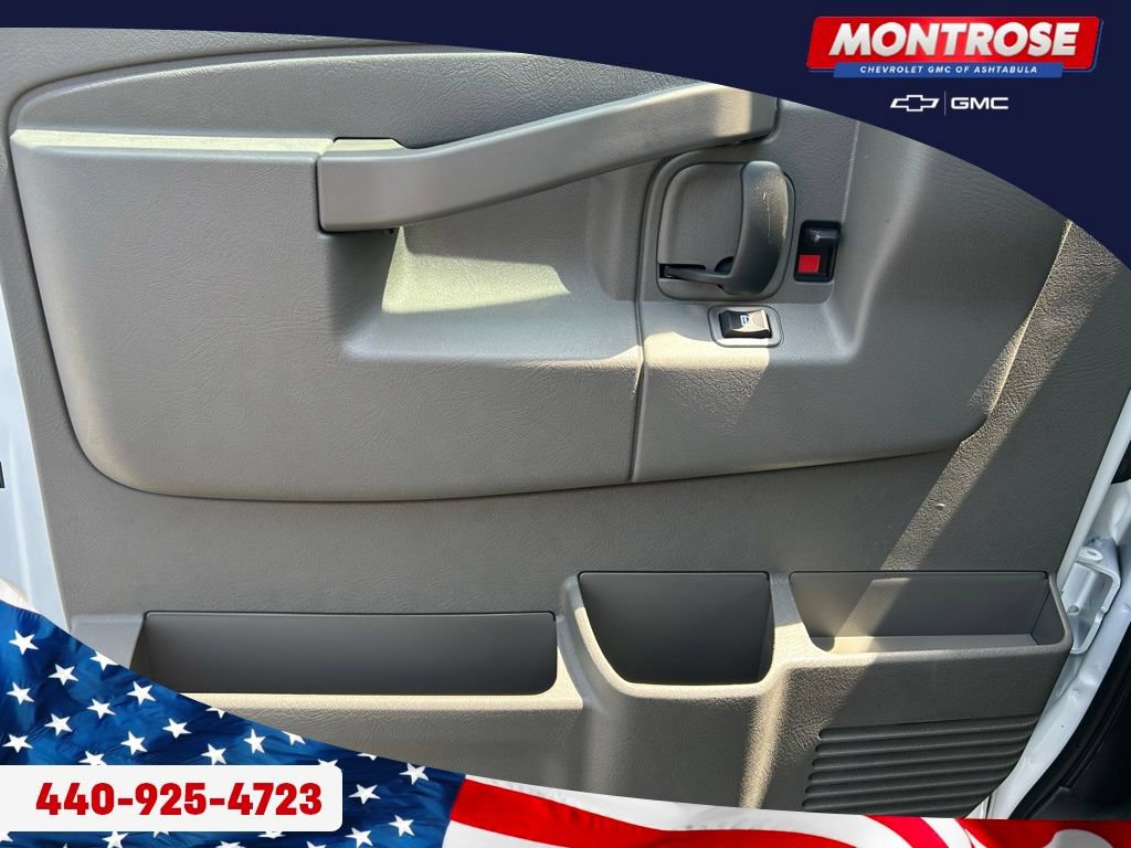 New 2026 GMC Savana 3500 Extended w/ Driver Convenience Package RWD image 9