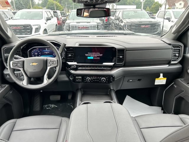 New 2026 Chevrolet Silverado 2500 LTZ w/ LTZ Plus Package AWD/4WD image 20