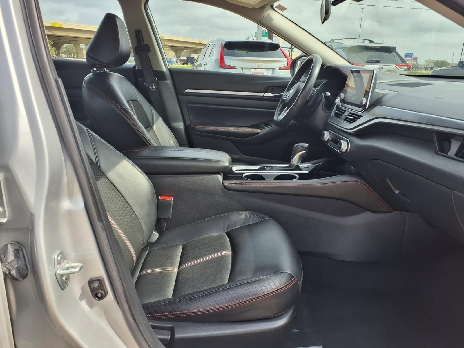 Used 2024 Nissan Altima 2.5 SR image 15