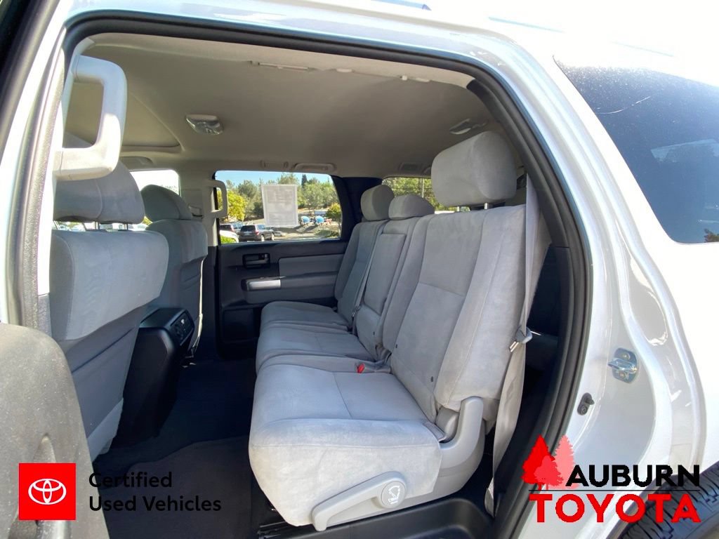 Certified 2021 Toyota Sequoia SR5 AWD/4WD image 30