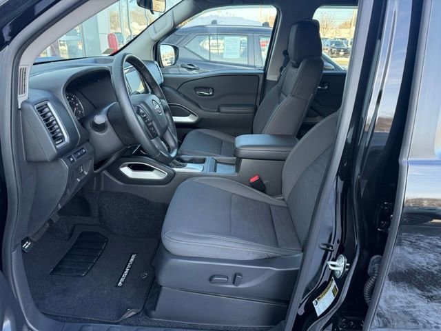 Certified 2024 Nissan Frontier SV w/ Technology Package image 17
