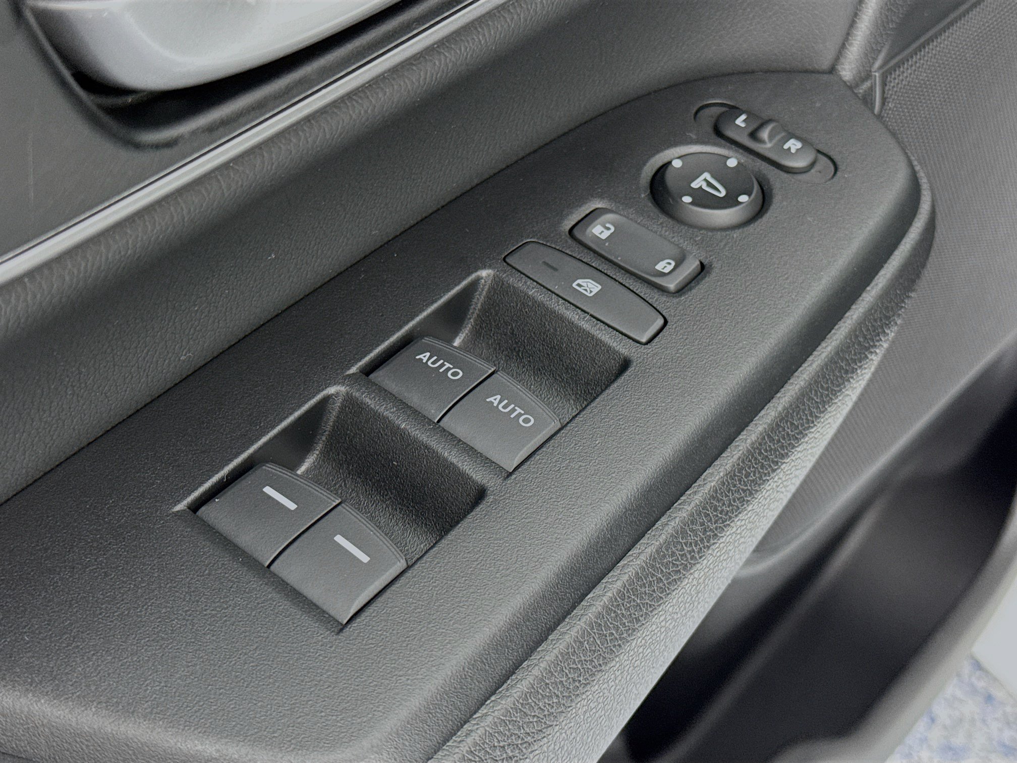 Certified 2021 Honda CR-V Touring image 18