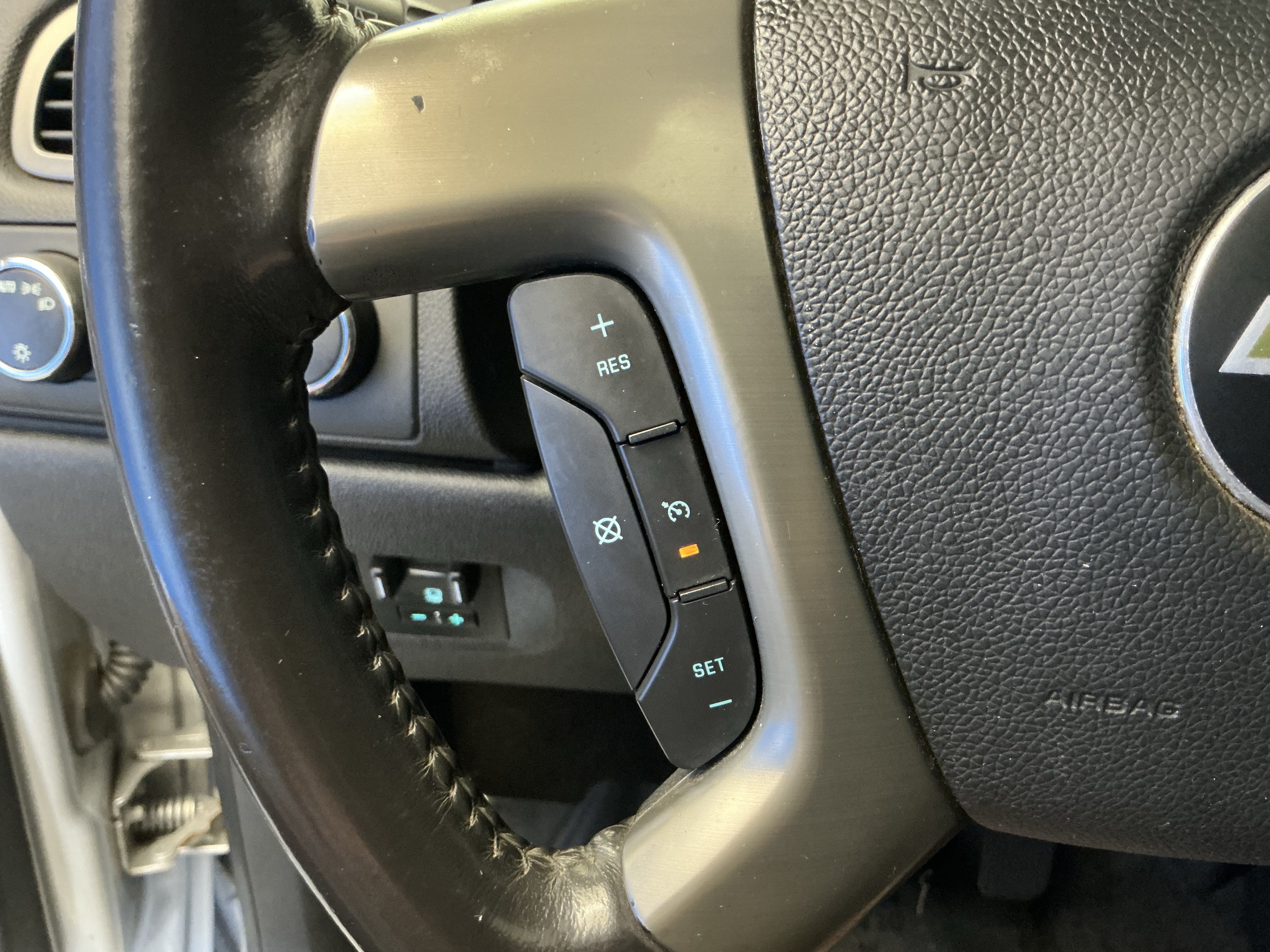 Used 2012 Chevrolet Tahoe LT AWD/4WD image 15