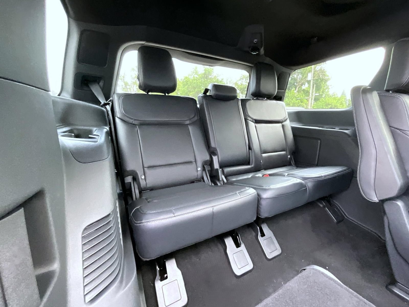 New 2027 Ford Expedition Platinum w/ Stealth Appearance Package AWD/4WD image 23