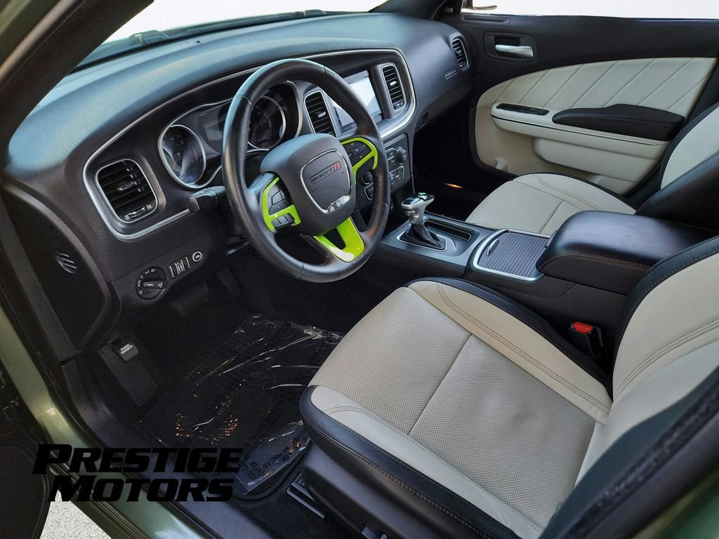 Used 2018 Dodge Charger SXT Plus w/ Quick Order Package 29J RWD image 16