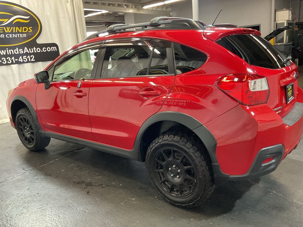 Used 2016 Subaru Crosstrek 2.0i Premium AWD/4WD image 4