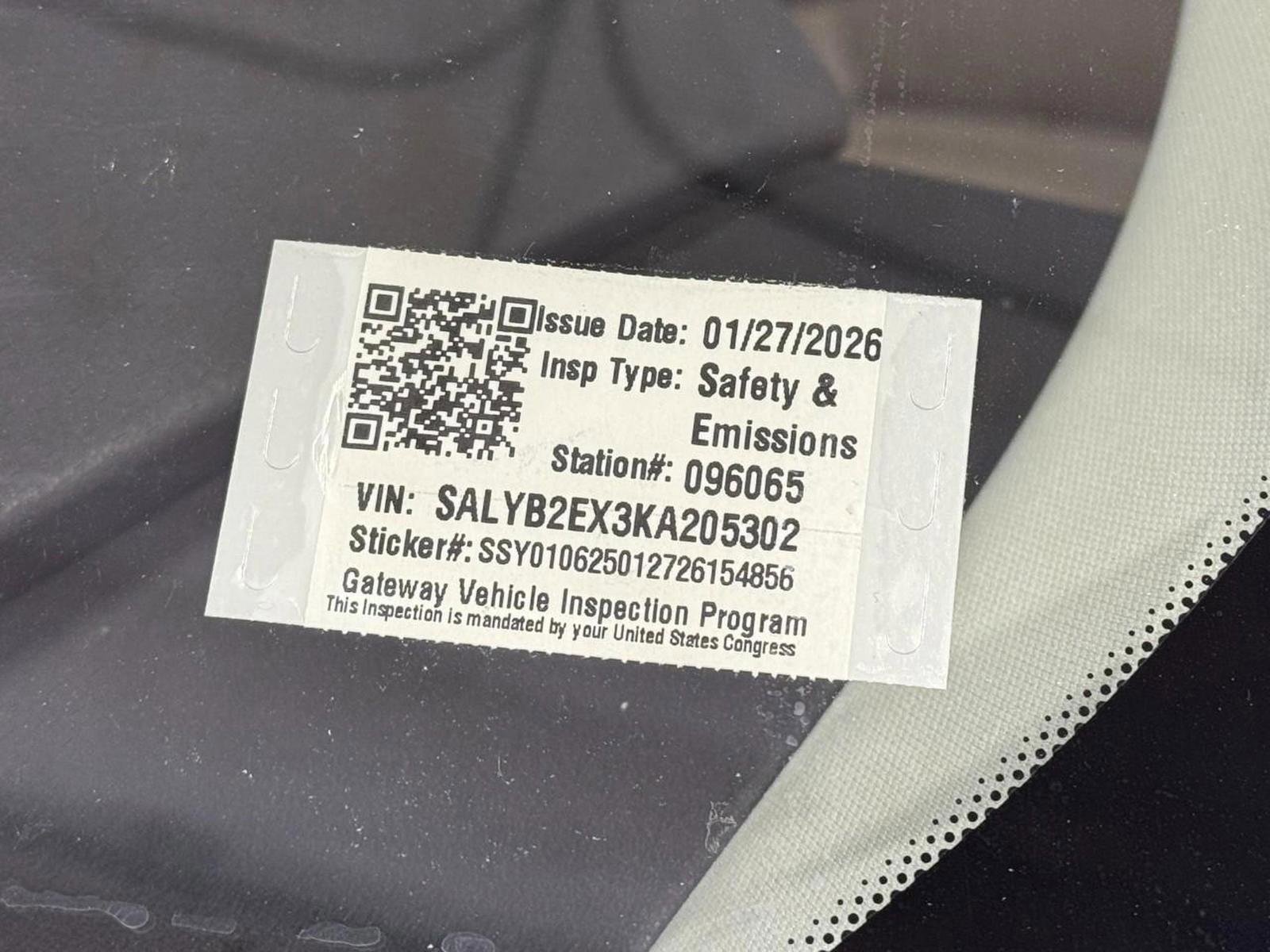 Used 2019 Land Rover Range Rover Velar S image 34