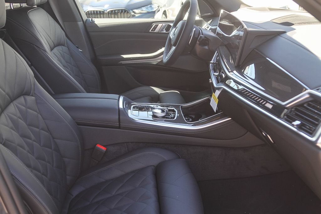 New 2026 BMW X5 M60i w/ Executive Package AWD/4WD image 12