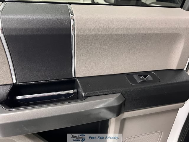 Used 2016 Ford F150 XLT AWD/4WD image 26