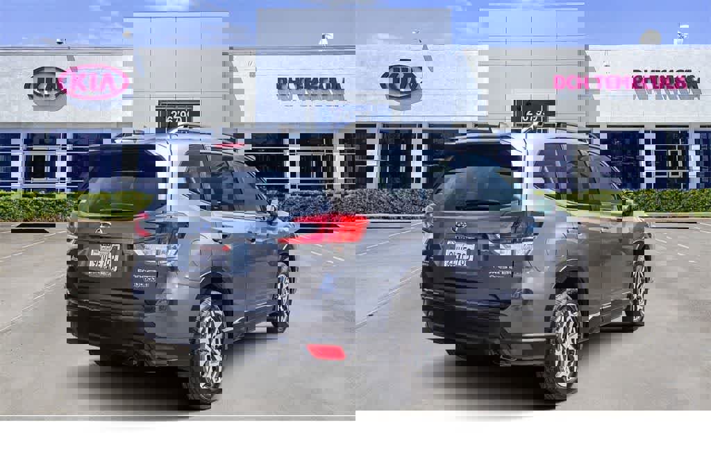 Used 2023 Subaru Forester Premium w/ Popular Package #2 image 4