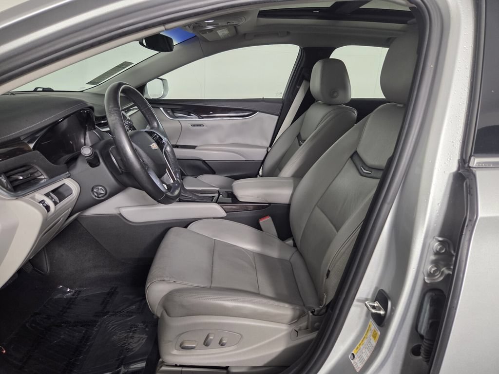 Used 2016 Cadillac XTS Luxury w/ Driver Awareness Package FWD image 8