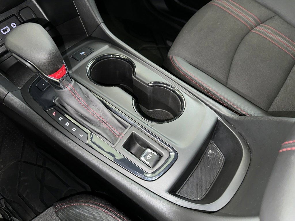 Certified 2022 Chevrolet Equinox RS w/ LPO, Floor Liner Package image 14