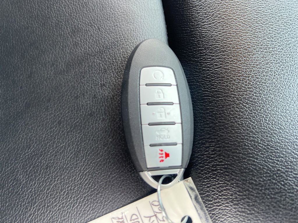 Certified 2024 Nissan Pathfinder SL image 25