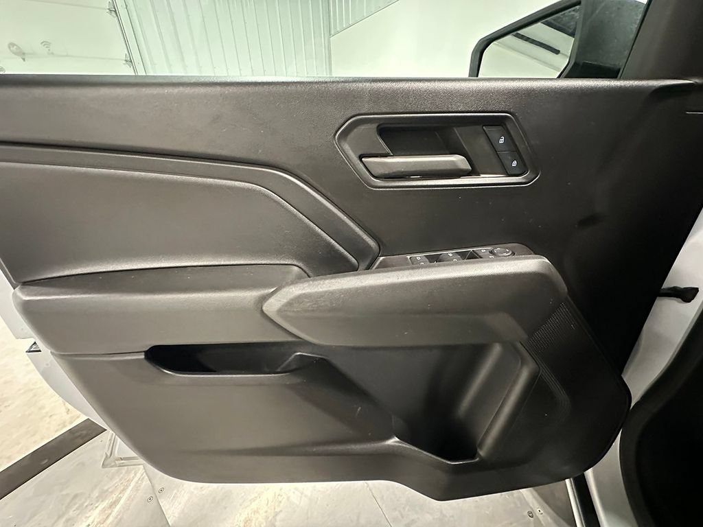 Used 2024 Chevrolet Colorado Trail Boss w/ Advanced Trailering Package AWD/4WD image 19