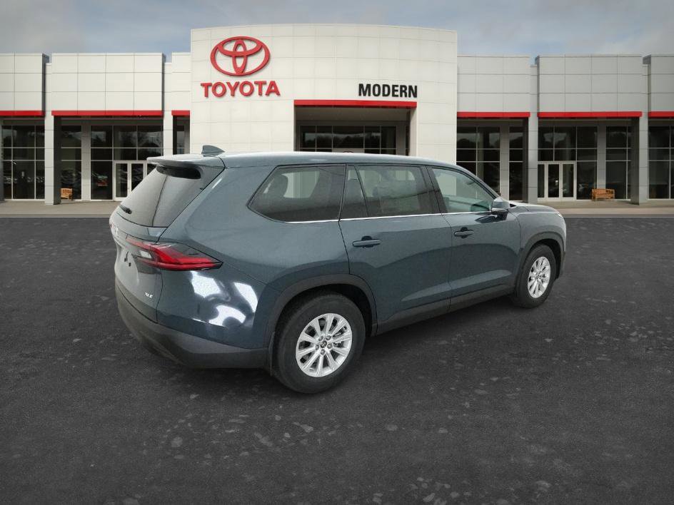 Certified 2026 Toyota Grand Highlander XLE FWD image 13
