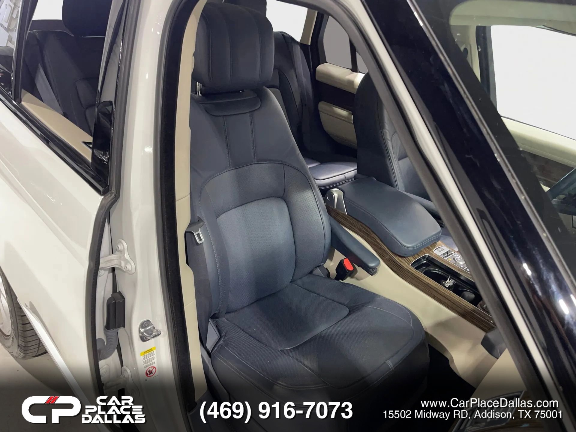 Used 2018 Land Rover Range Rover HSE image 35