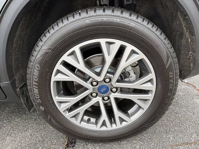 Used 2022 Ford Escape SEL AWD/4WD image 9