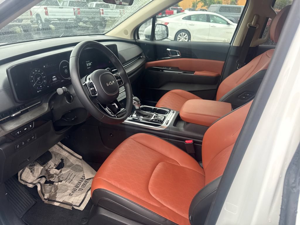 Used 2024 Kia Carnival SX FWD image 20