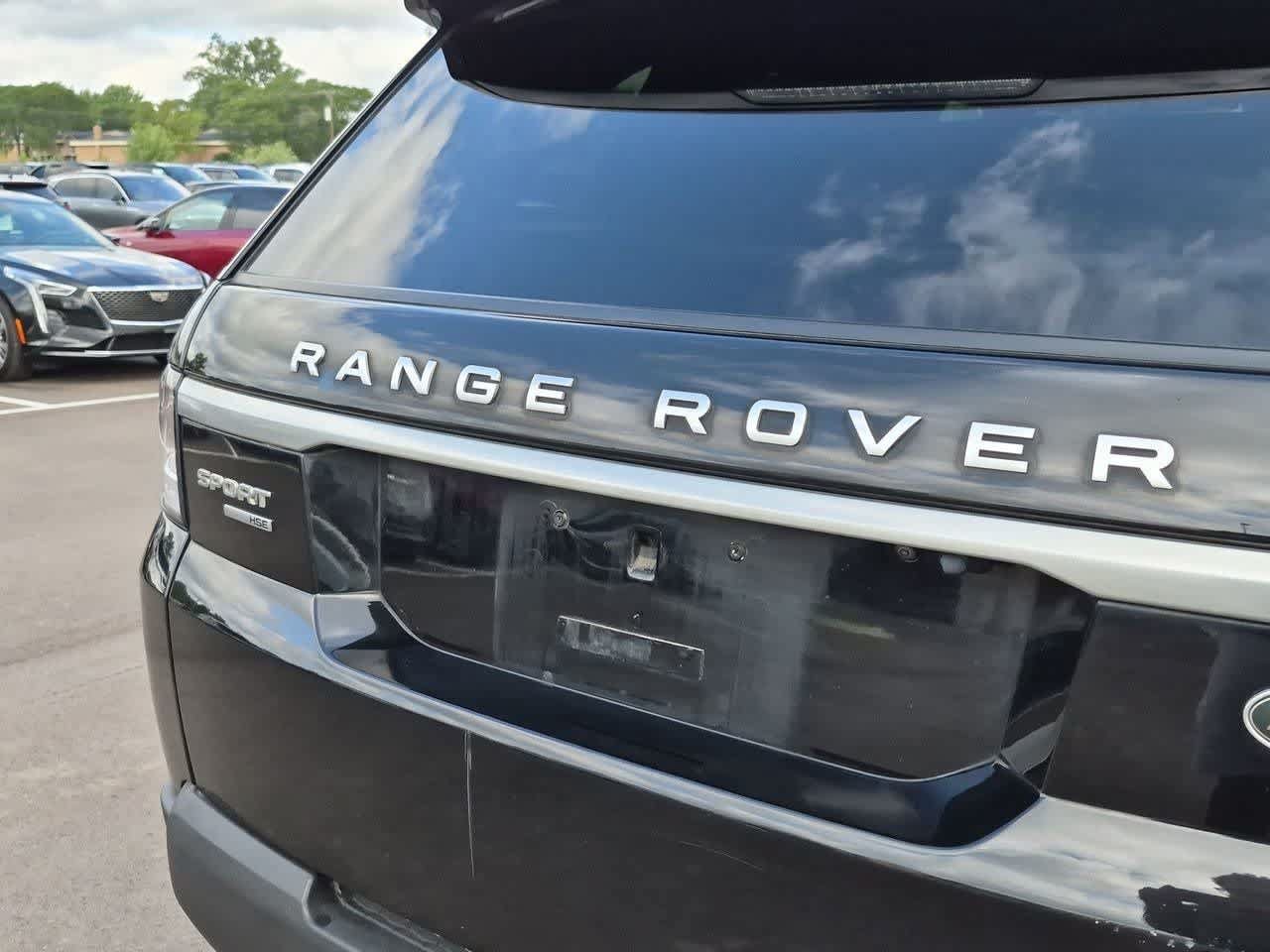 Used 2017 Land Rover Range Rover Sport HSE AWD/4WD image 12