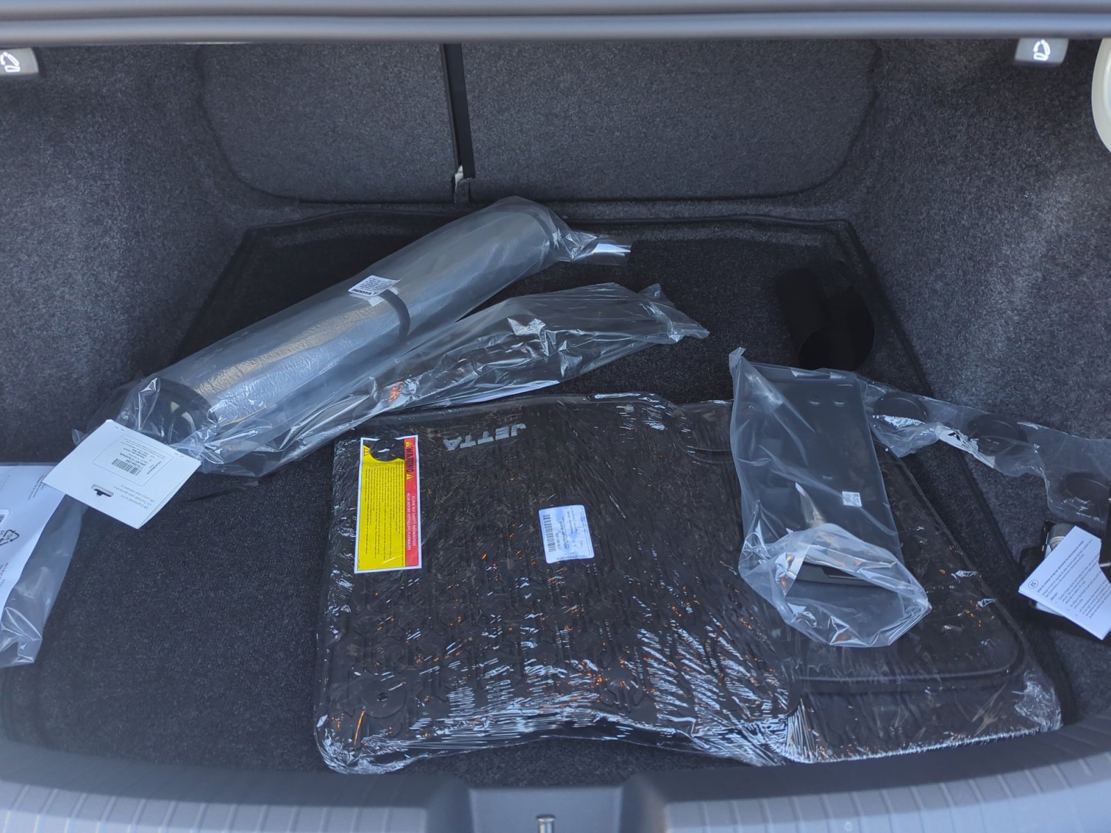 New 2026 Volkswagen Jetta SE image 31