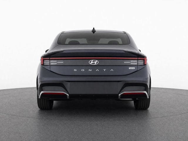 Certified 2025 Hyundai Sonata Limited FWD image 6