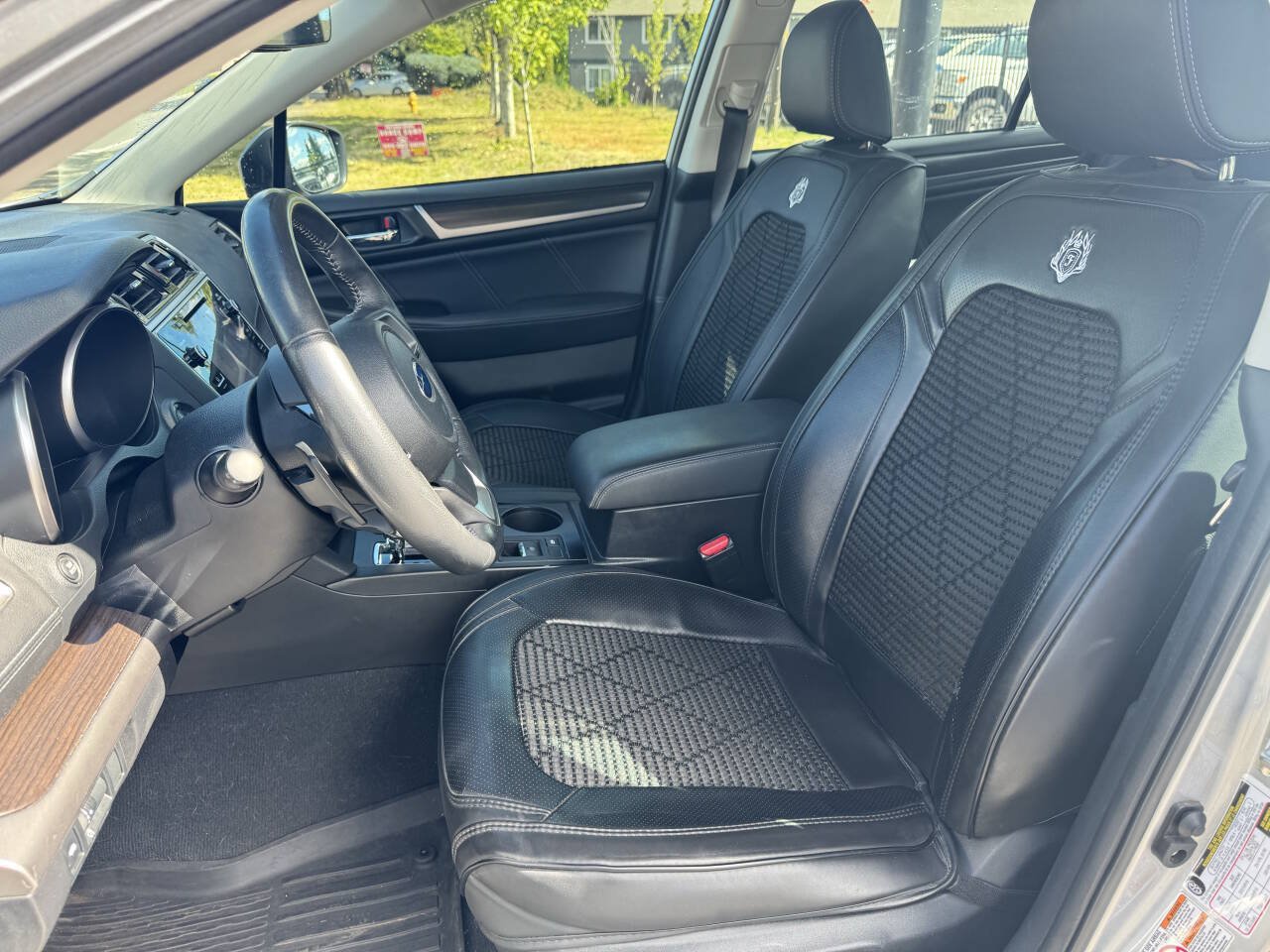 Used 2018 Subaru Legacy 3.6R Limited AWD/4WD image 11