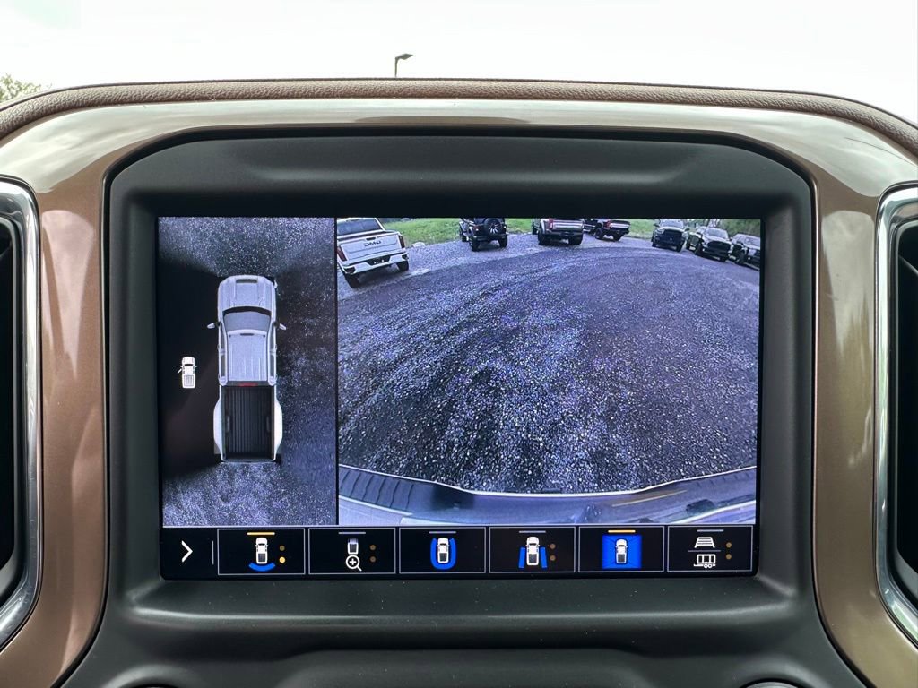 Used 2022 Chevrolet Silverado 3500 High Country AWD/4WD image 5