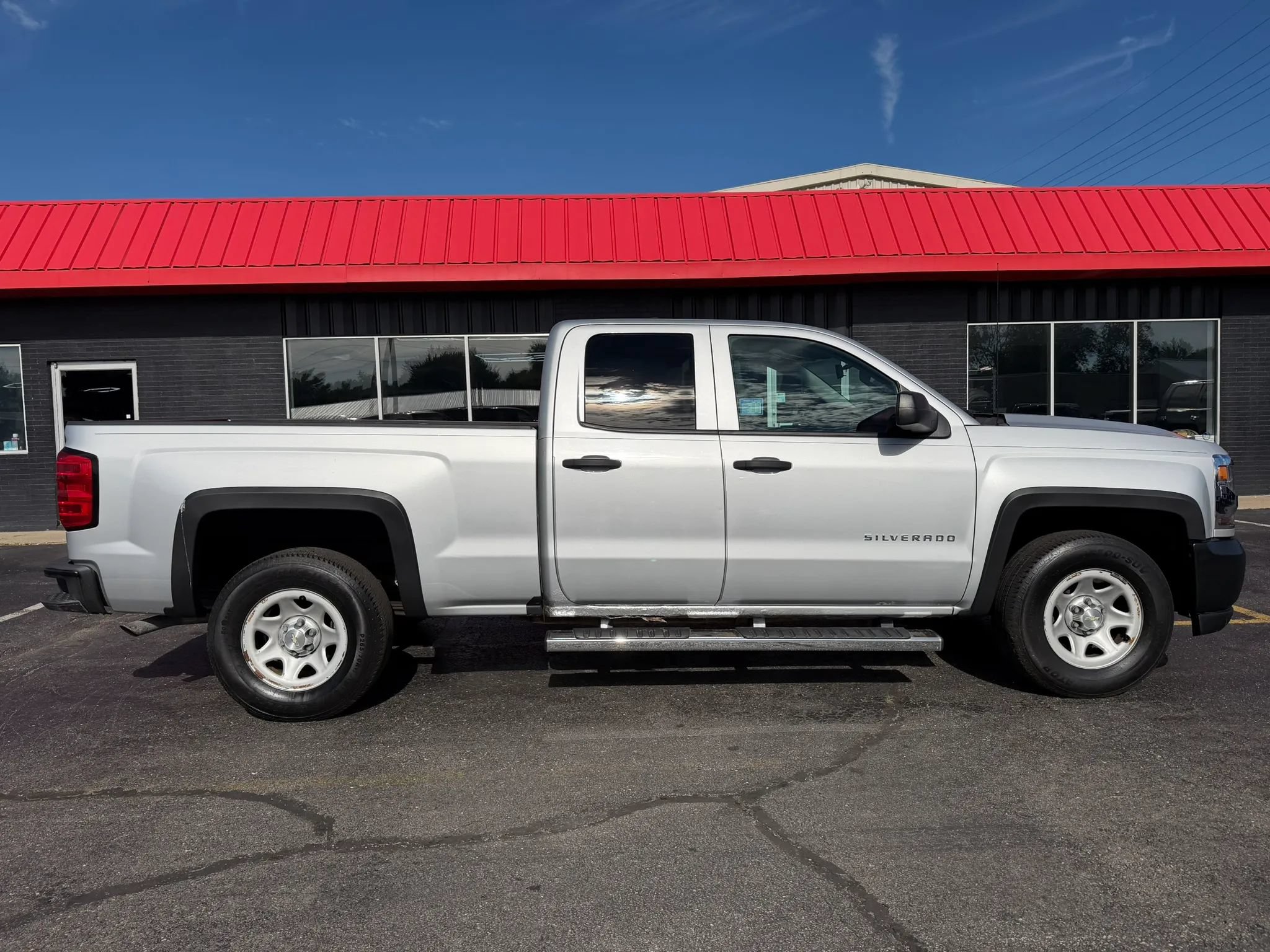 Used 2016 Chevrolet Silverado 1500 W/T w/ WT Convenience Package RWD image 4