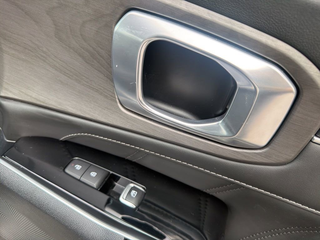 Used 2024 Kia Sorento SX Prestige image 33