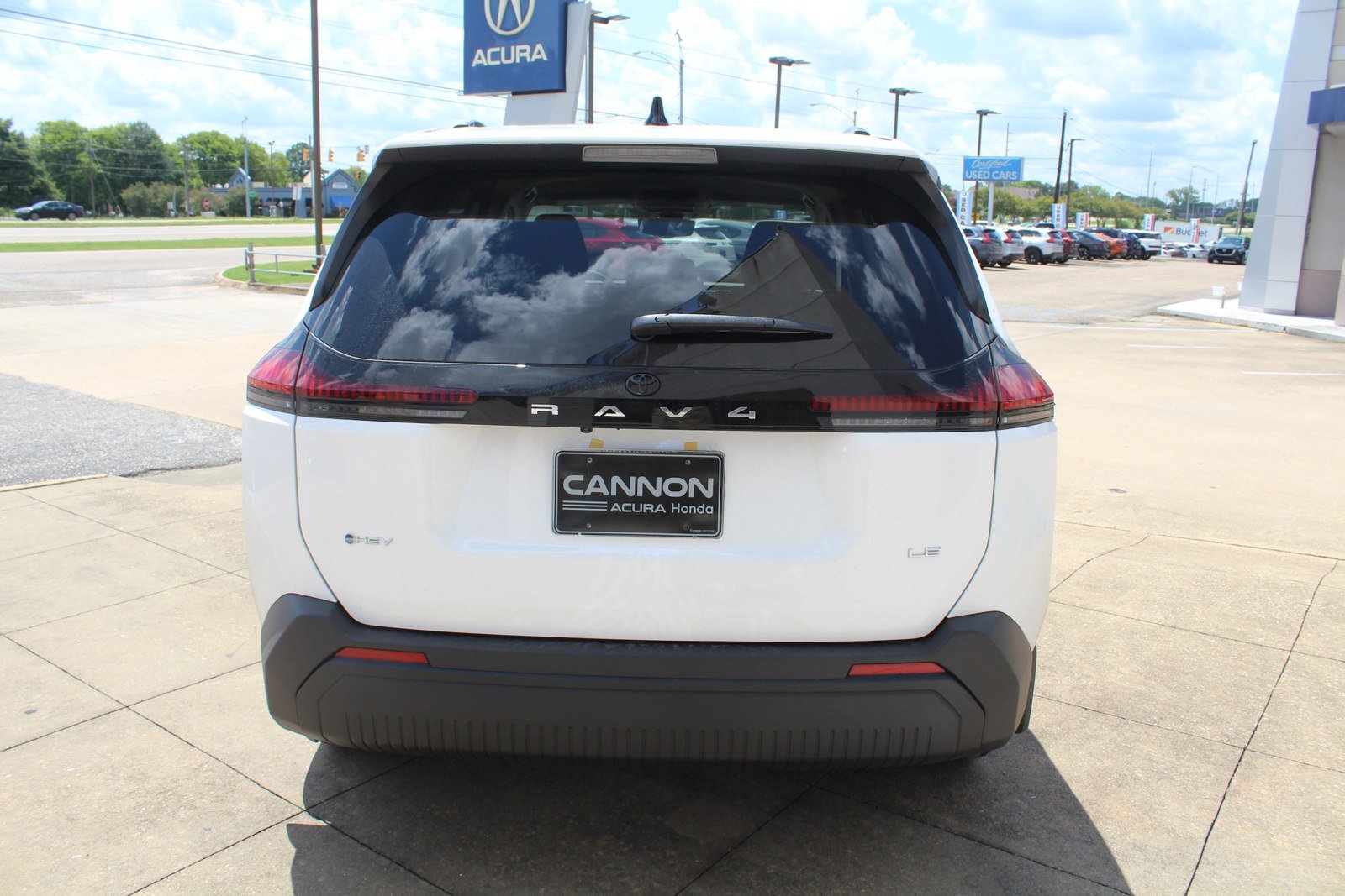 Used 2026 Toyota RAV4 LE FWD image 6