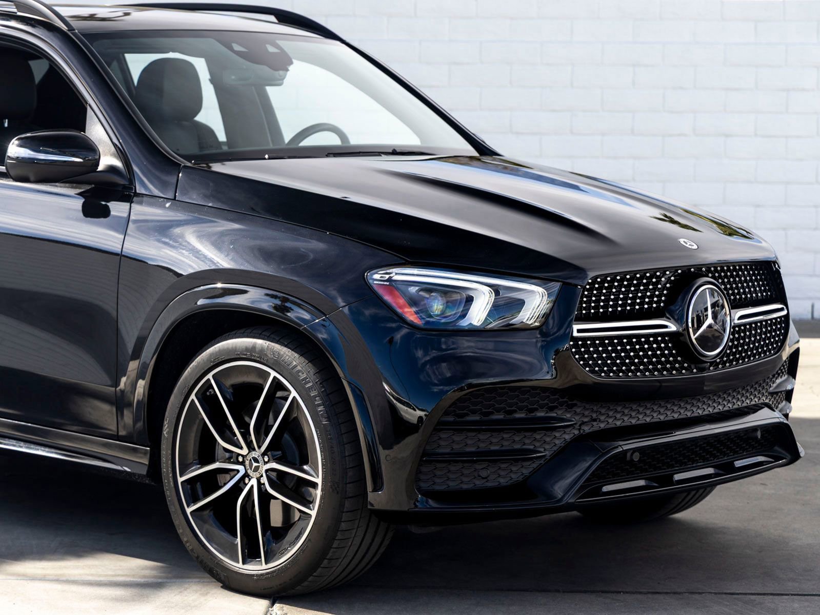 Used 2022 Mercedes-Benz GLE 450 4MATIC image 3