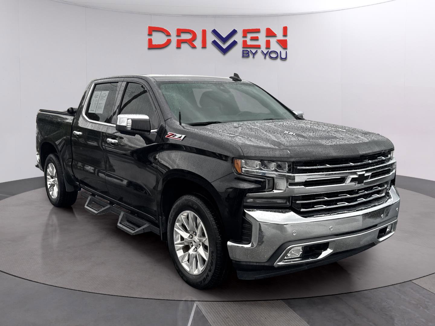 Used 2019 Chevrolet Silverado 1500 LTZ w/ LTZ Premium Package AWD/4WD image 7
