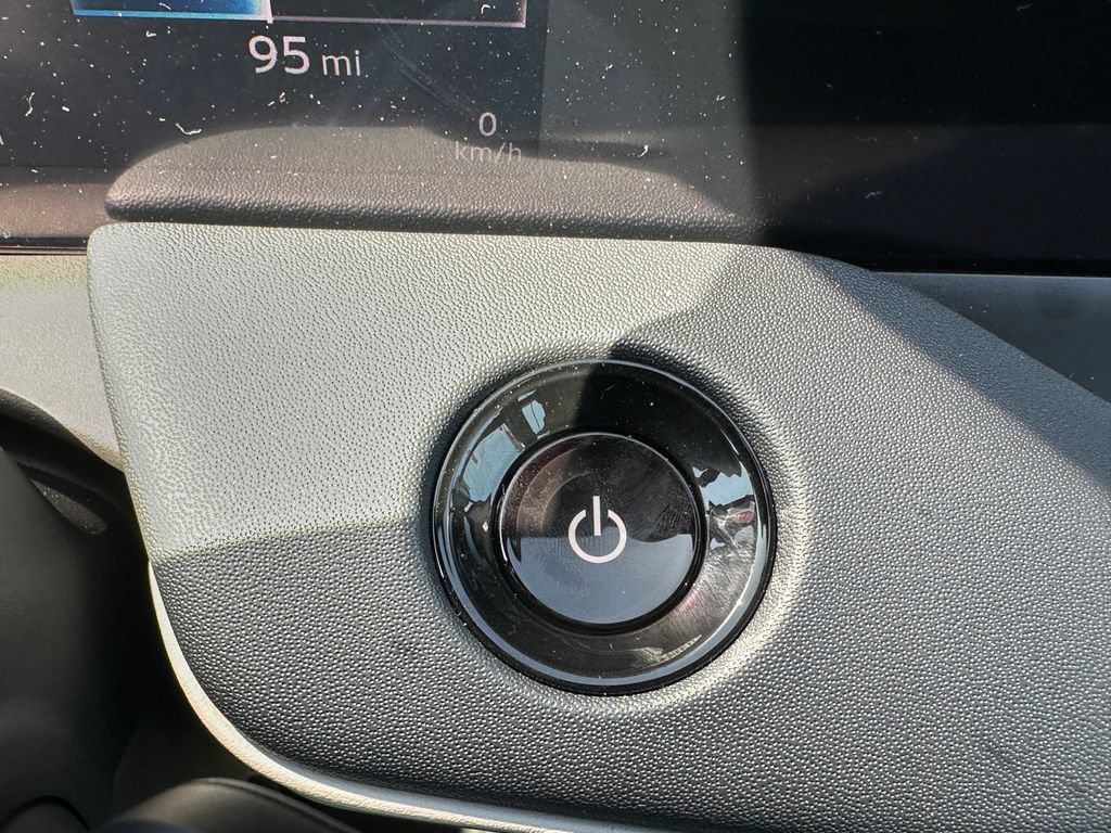 New 2026 Nissan Leaf w/ Illuminated Package FWD image 50