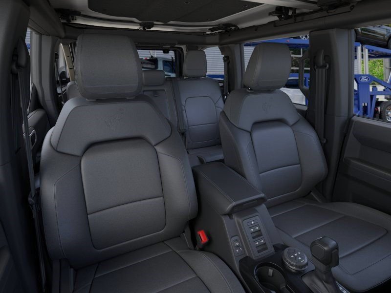New 2026 Ford Bronco Outer Banks AWD/4WD image 10